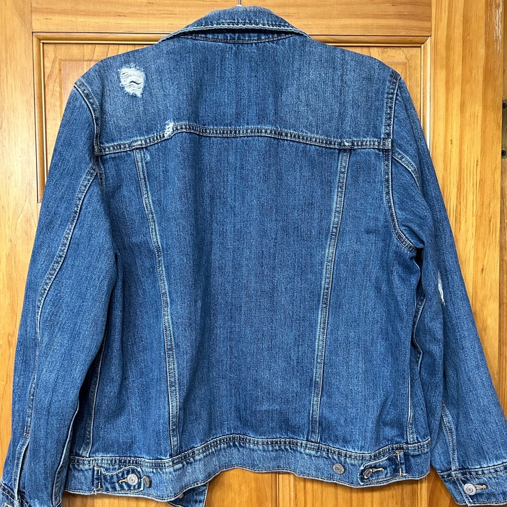 Woman’s Jean jacket - Picture 2 of 3